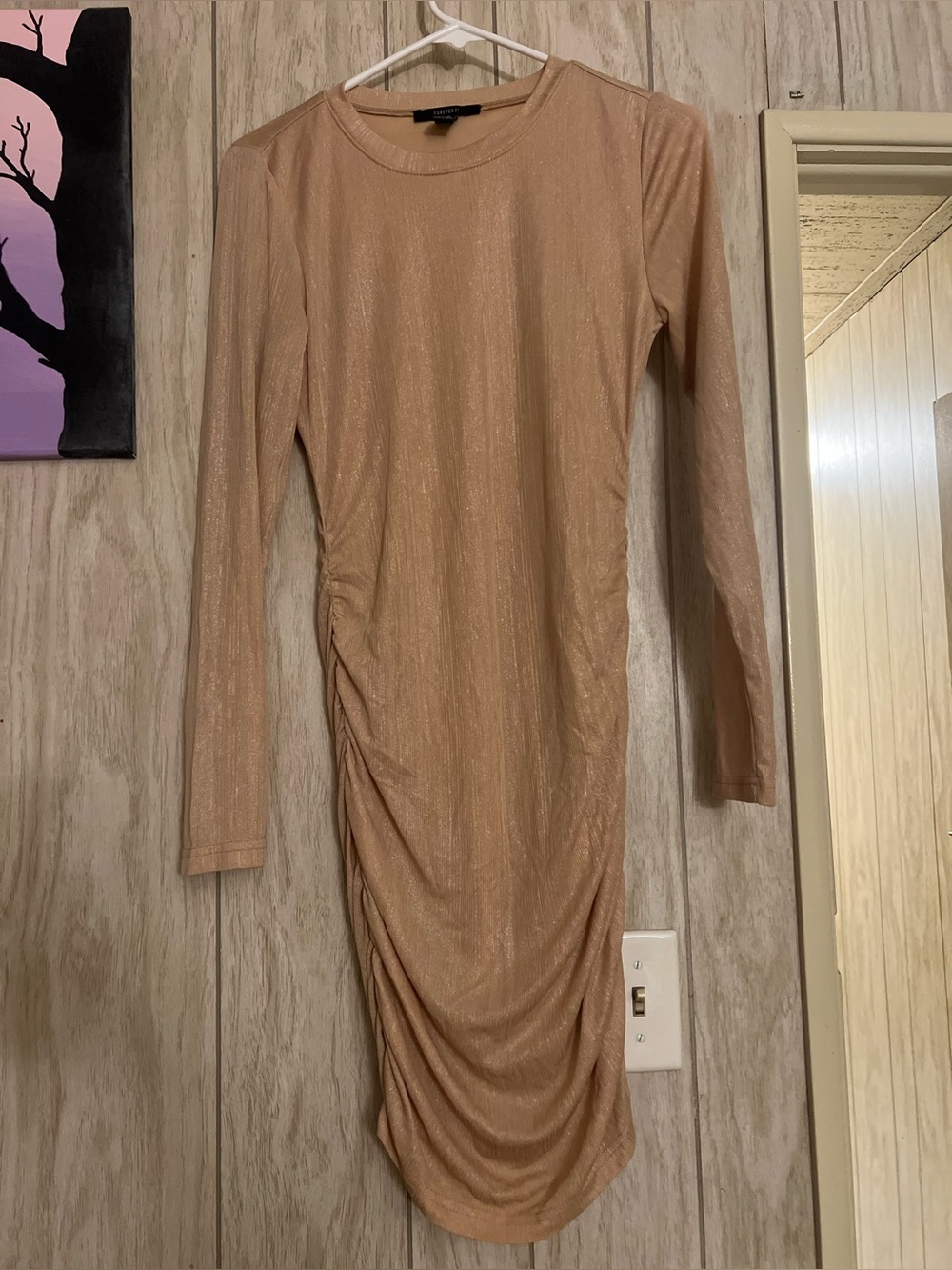 Forever 21 Nude Shimmer Ruched Long-Sleeve Midi Dress Size M